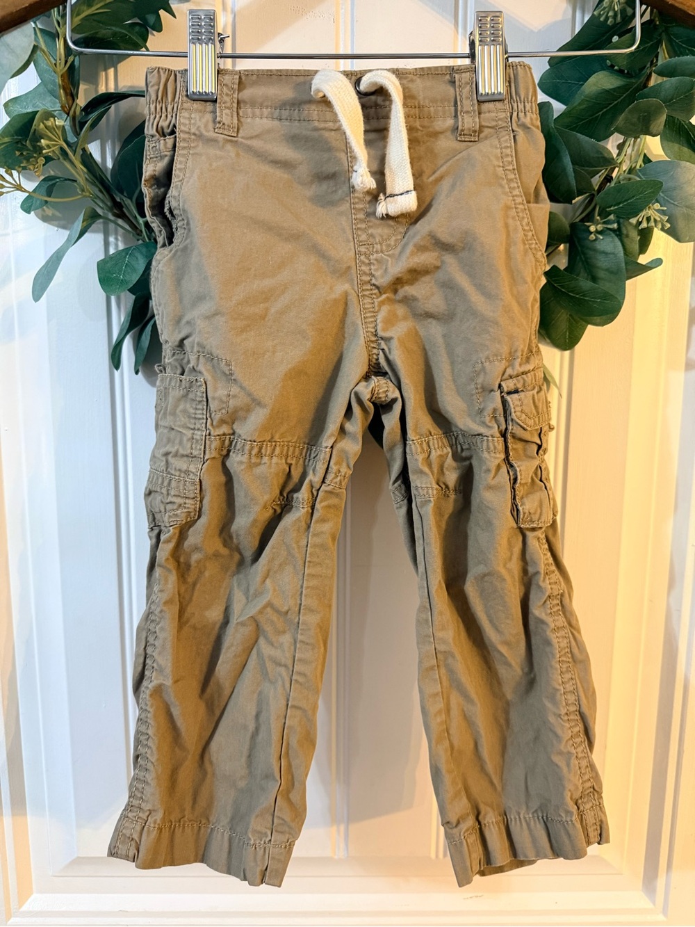 💫10/$25 • Carters Boys Tan Cargo Cotton Pants